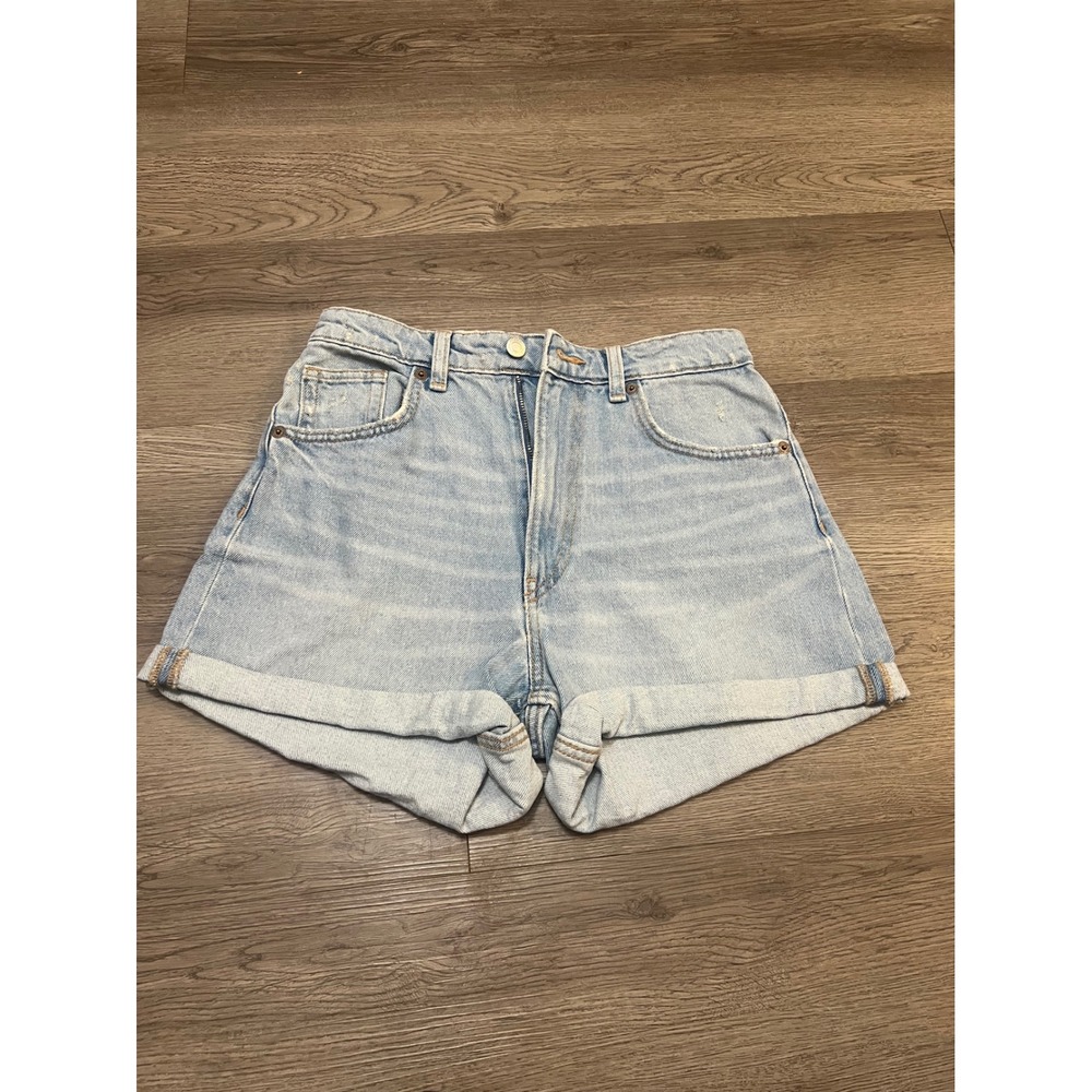 Zara Light Wash High Waisted Cuffed Denim Shorts Blue Size 4